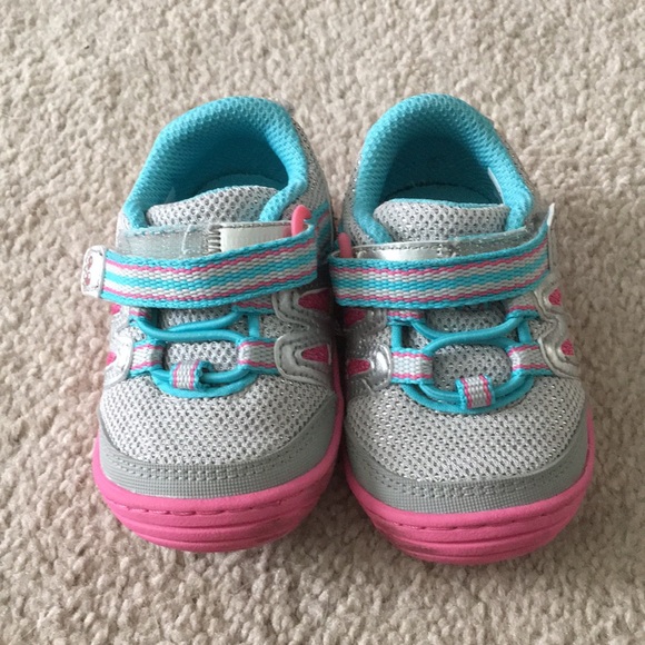 stride rite girls shoes